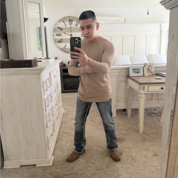 Meet your Posher, Timothy - Picture 4 of 7